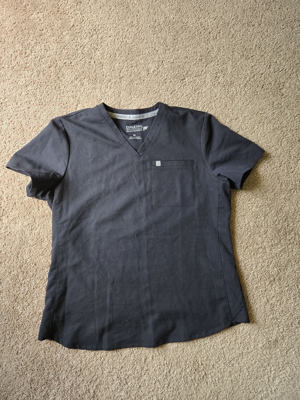 Fabletics Black Vital V-Neck 1-Pocket Scrub Top M